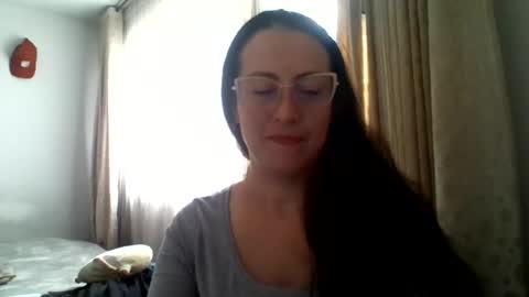 Laury  online show from 21, 7, 2026