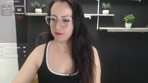 Laury  online show from 28, 7, 2026