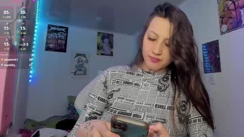 Snapshot of lauryn_muller_ chatting on 18, 9, 2025 Lau online show from 18, 9, 2025