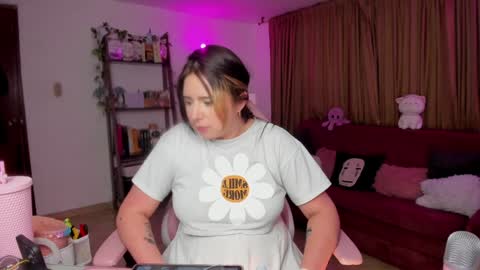          online show from 2, 1, 2025