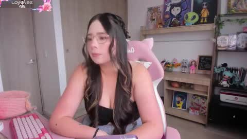          online show from 18, 3, 2026