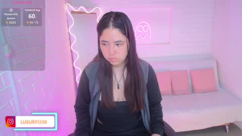 Lauxury  online show from 15, 9, 2025