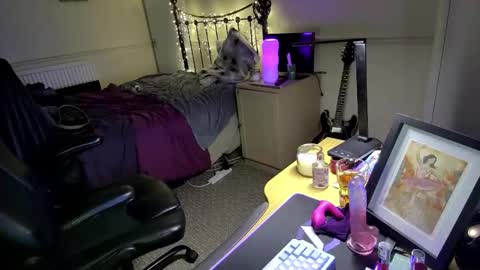 Lavenderrzz online show from 13, 1, 2026