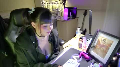 Lavenderrzz online show from 16, 1, 2026