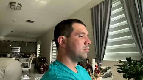 Snapshot of law_cambio chatting on 16, 12, 2024 law_cambio online show from 16, 12, 2024