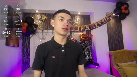 Snapshot of lawford_mike chatting on 29, 10, 2025 Mike online show from 29, 10, 2025