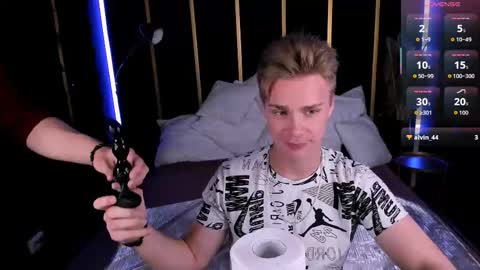 Snapshot of lawrence_miles chatting on 18, 10, 2025 Lawrence online show from 18, 10, 2025