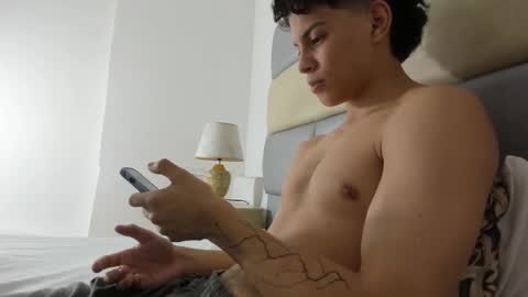 ZAmbrano online show from 11, 2, 2025