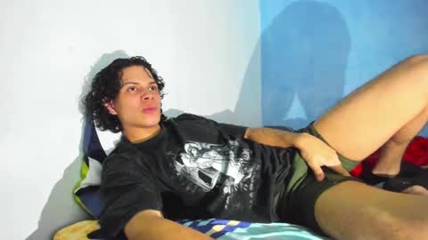 ZAmbrano online show from 10, 9, 2025