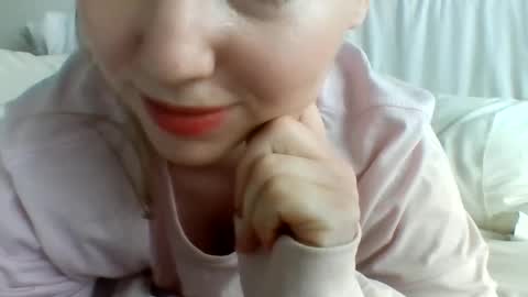 Snapshot of layannalea chatting on 16, 12, 2024 layannalea online show from 16, 12, 2024