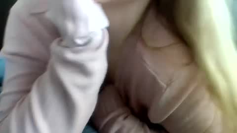 Snapshot of layannalea chatting on 11, 3, 2025 layannalea online show from 11, 3, 2025