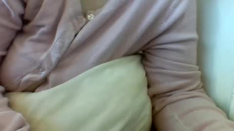 Snapshot of layannalea chatting on 23, 9, 2025 layannalea online show from 23, 9, 2025