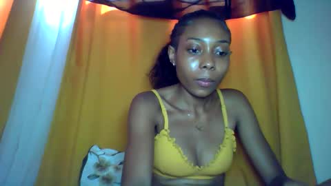 layannek online show from 3, 12, 2025