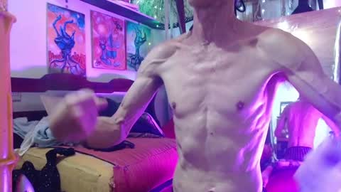 Laye19 online show from 11, 12, 2024