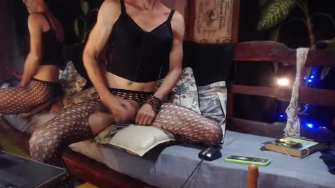 Laye19 online show from 29, 10, 2025