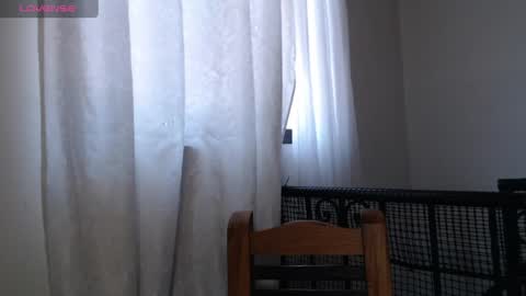 Layla online show from 28, 7, 2026