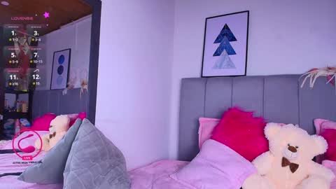 Layla online show from 14, 1, 2025