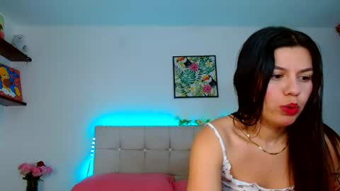 Lia and Rachel online show from 22, 7, 2026