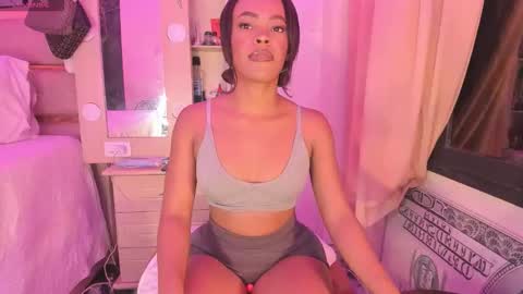 LAYLA online show from 9, 6, 2026