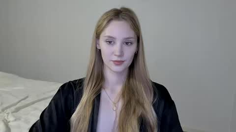 LaylaPretty001 online show from 10, 12, 2024