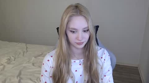 LaylaPretty001 online show from 3, 2, 2026