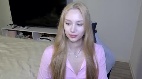 LaylaPretty001 online show from 31, 3, 2026