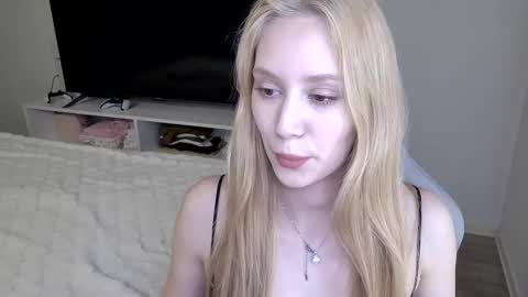 LaylaPretty001 online show from 5, 5, 2026