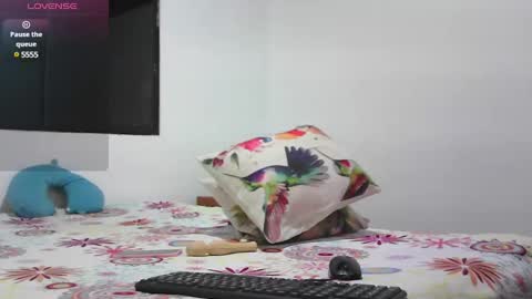 laylashani online show from 10, 3, 2025