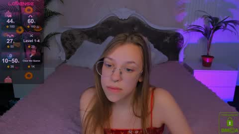 Snapshot of layriantavee chatting on 4, 1, 2025 layriantavee online show from 4, 1, 2025