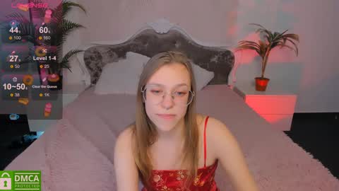 Snapshot of layriantavee chatting on 7, 1, 2025 layriantavee online show from 7, 1, 2025