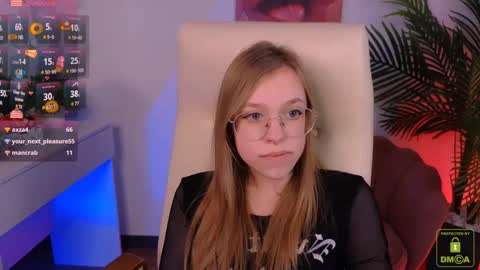 Snapshot of layriantavee chatting on 28, 1, 2025 layriantavee online show from 28, 1, 2025