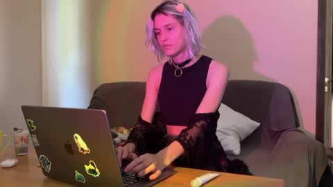 Snapshot of lea__elfie chatting on 5, 8, 2026 Lea Elfie online show from 5, 8, 2026