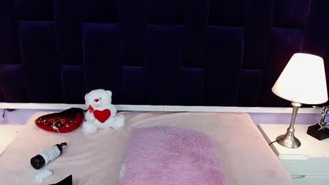 LeaMoreau online show from 6, 3, 2025