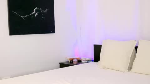 Leah online show from 7, 10, 2025