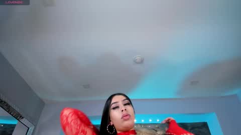 leahlombardi_ online show from 5, 2, 2026