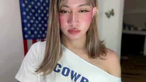 Snapshot of leanashleychatto2 chatting on 25, 7, 2026 Miss Candy online show from 25, 7, 2026