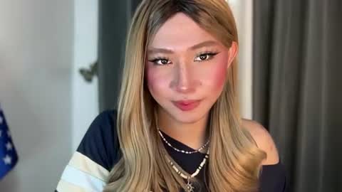 Snapshot of leanashleychatto2 chatting on 28, 7, 2026 Miss Candy online show from 28, 7, 2026