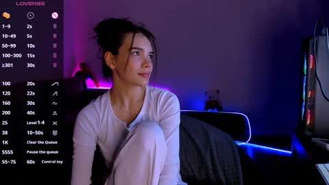 Snapshot of leanawill chatting on 21, 11, 2025 Leana online show from 21, 11, 2025