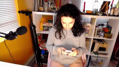 Snapshot of learaypie chatting on 8, 3, 2025 Lea Ray Pie online show from 8, 3, 2025