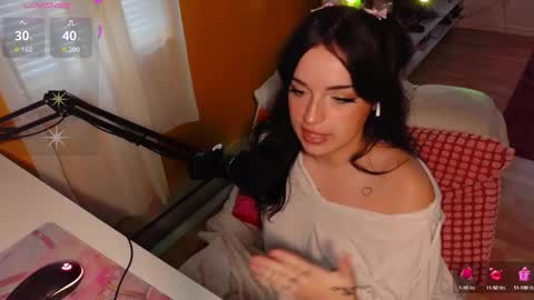 Snapshot of learaypie chatting on 10, 10, 2025 Lea Ray Pie online show from 10, 10, 2025