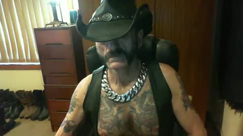 leathergreaser online show from 26, 10, 2025