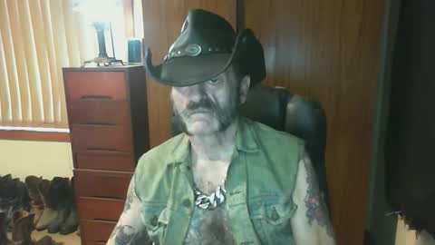 leathergreaser online show from 23, 3, 2026