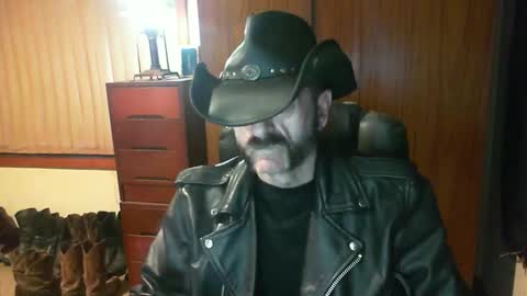 leathergreaser online show from 5, 5, 2026