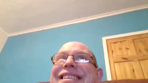 leatherpants68 online show from 7, 1, 2026