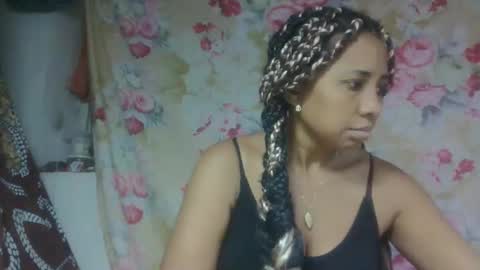 leatiana online show from 14, 4, 2026
