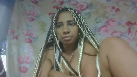 leatiana online show from 23, 4, 2026