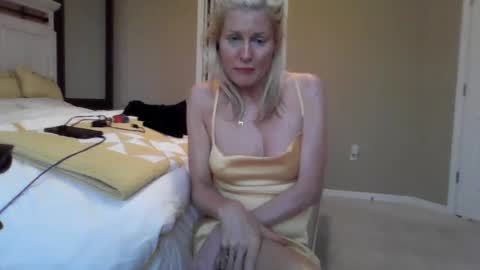 Snapshot of ledzc chatting on 6, 8, 2026 Victorias Secret Life online show from 6, 8, 2026