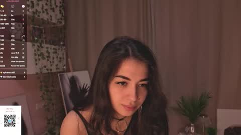 Snapshot of leeannepizzini chatting on 6, 3, 2026 Jasmine online show from 6, 3, 2026