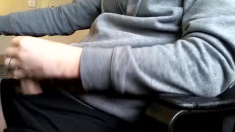 Snapshot of leffe84 chatting on 5, 3, 2025 leffe84 online show from 5, 3, 2025