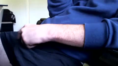 Snapshot of leffe84 chatting on 9, 9, 2025 leffe84 online show from 9, 9, 2025